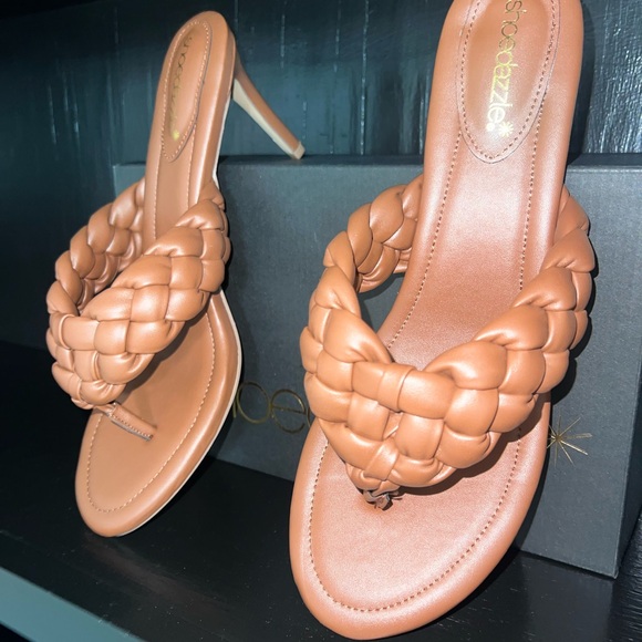 NWT Shoe Dazzle Brown Braided Heeled Sandals - Picture 3 of 7